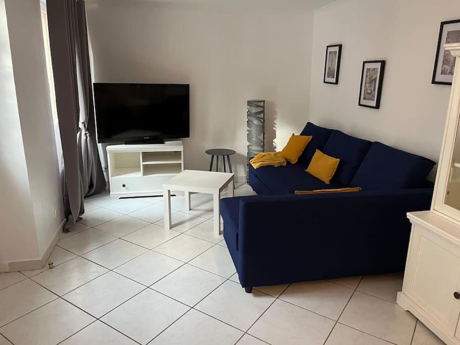 Petite Maison De Ville Au Calme Brie-Comte-Robert Εξωτερικό φωτογραφία